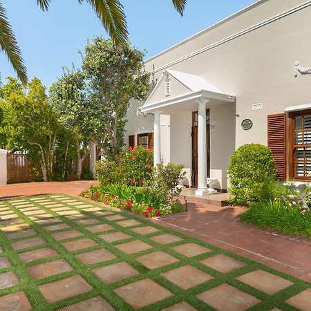 Meerendal Cottage-Affordable Luxury-Private Garden With Pool & Hot Tub Ciudad del Cabo Exterior foto