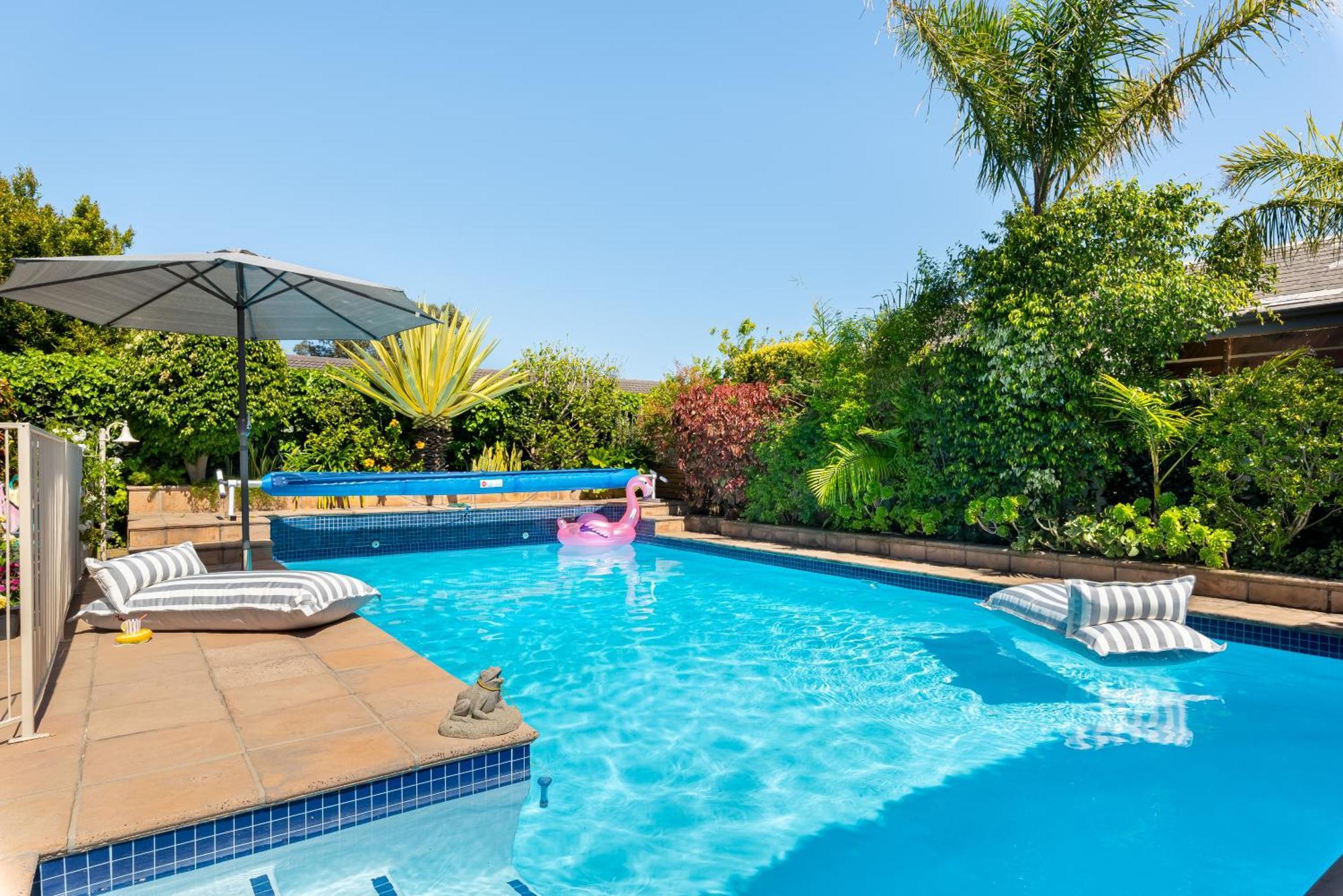 Meerendal Cottage-Affordable Luxury-Private Garden With Pool & Hot Tub Ciudad del Cabo Exterior foto