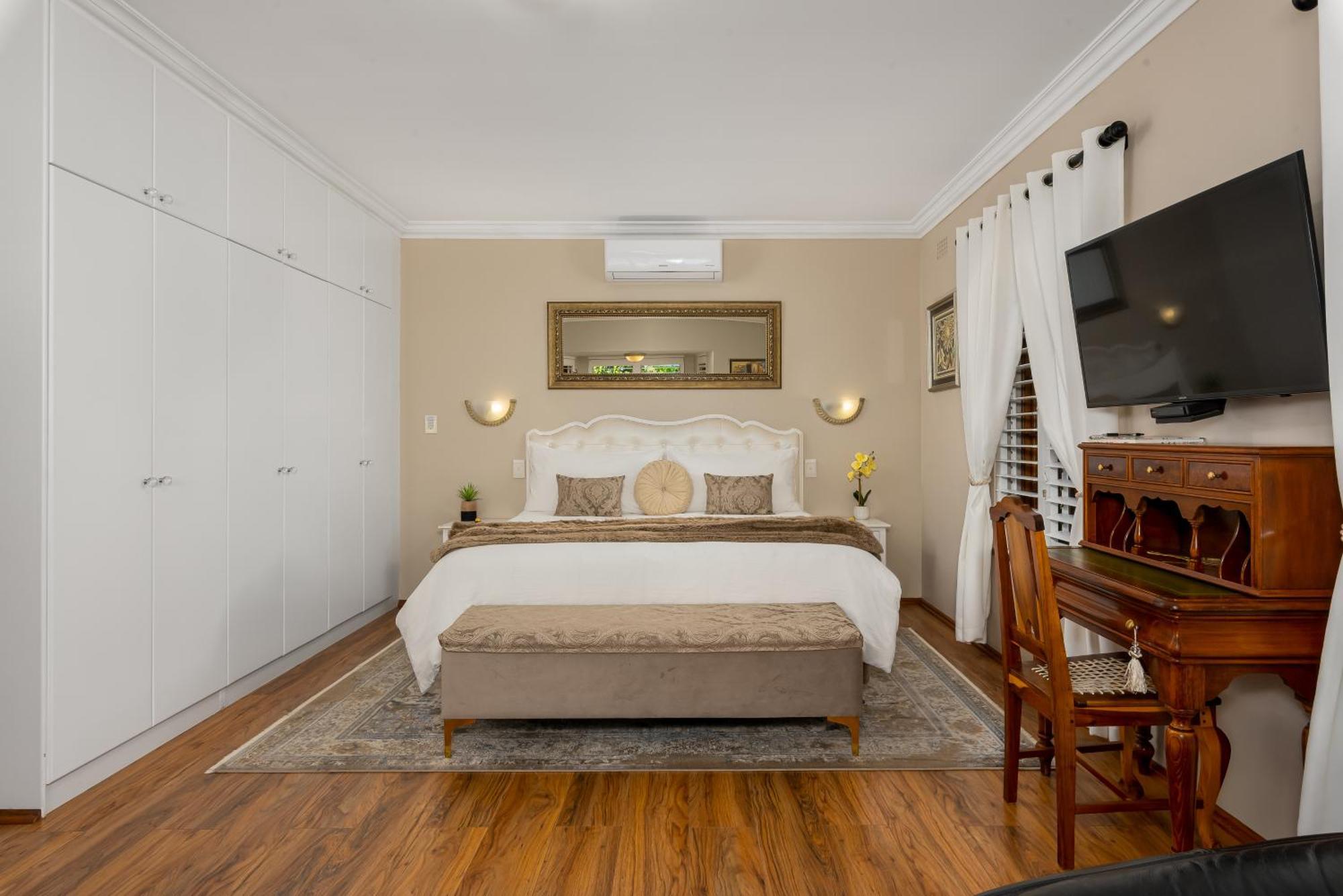Meerendal Cottage-Affordable Luxury-Private Garden With Pool & Hot Tub Ciudad del Cabo Exterior foto
